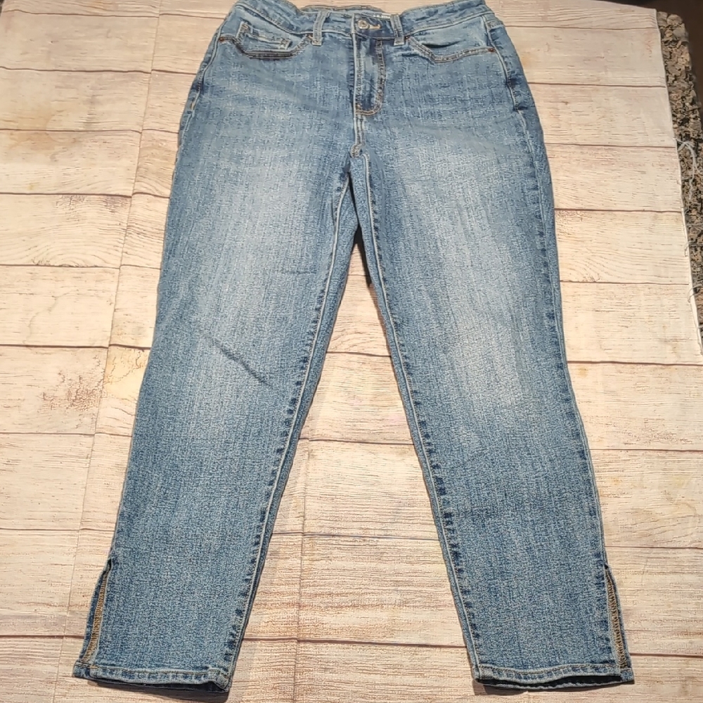 Old Navy I.G. Straight High Rise Medium Wash Size 4 Blue Denim Jeans